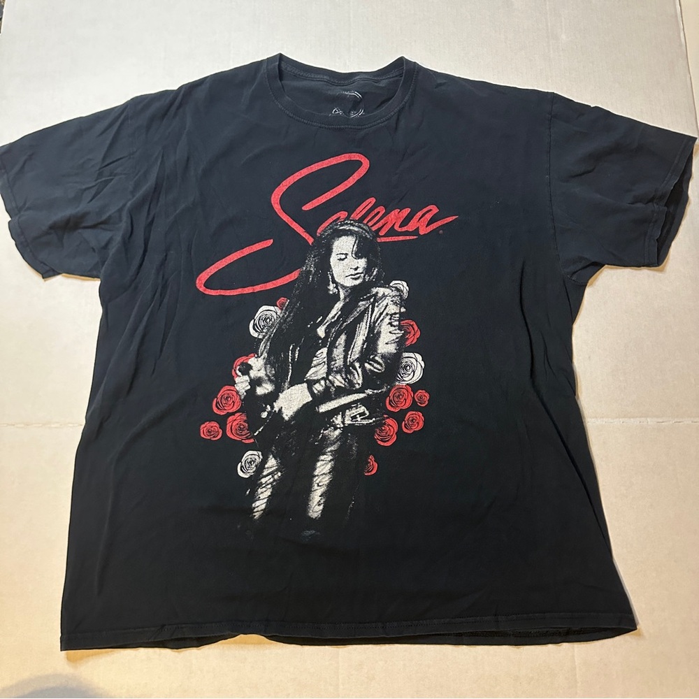 Black Selena Shirt size XL